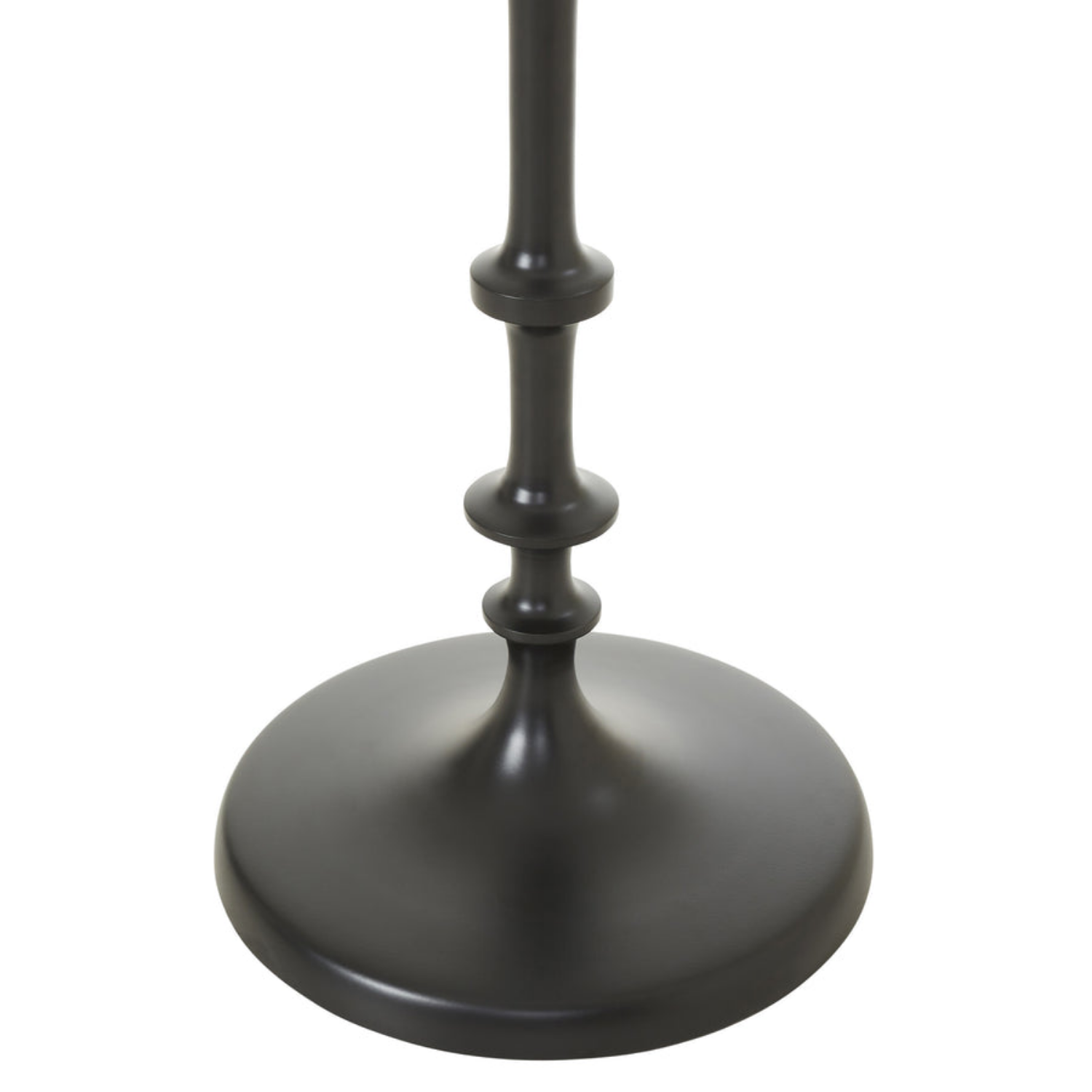 Spire Cast Aluminum Floor Lamp- Matte Black - Image 4