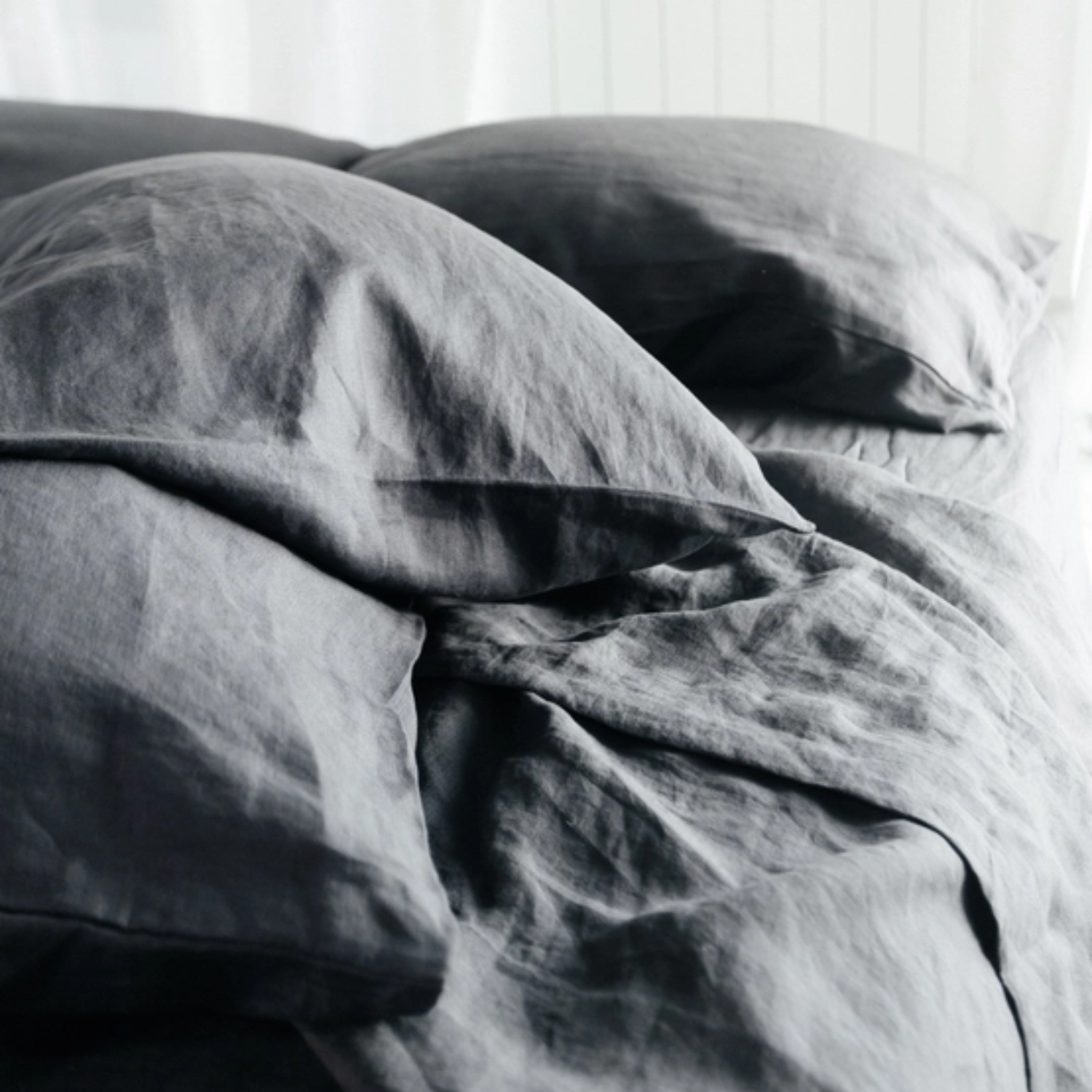 Timmins Dark Grey Linen Sheet Set - Image 2